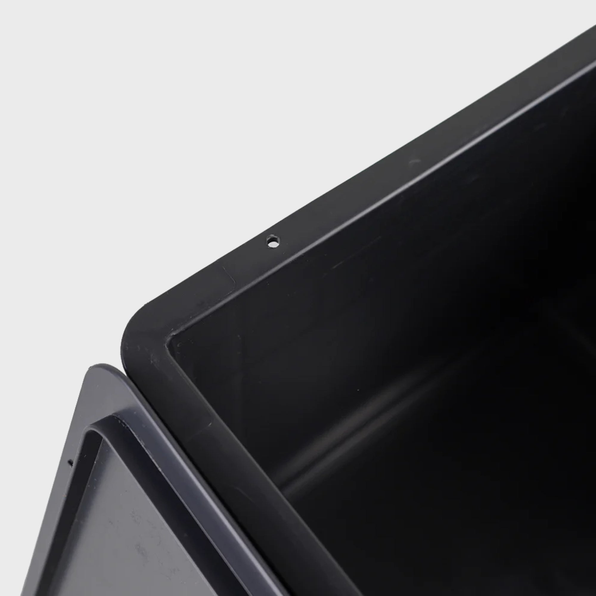 BOXIO SOLO | Eurobox met boorgaten voor BOXIO TOILET & WASH (zonder deksel)