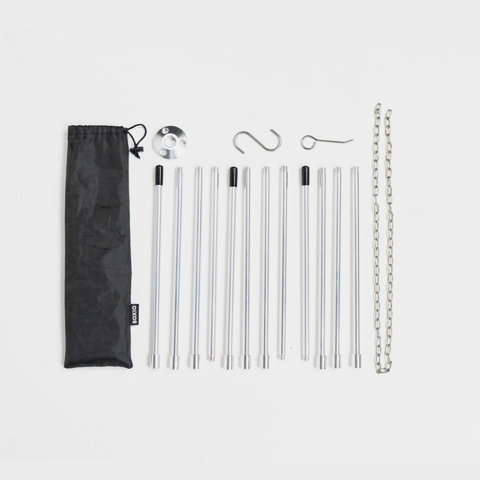 Aluminium-StangenSet mit zehn Rohren, einer Bodenplatte, Haken, einer Kette und einer Aufbewahrungstasche.